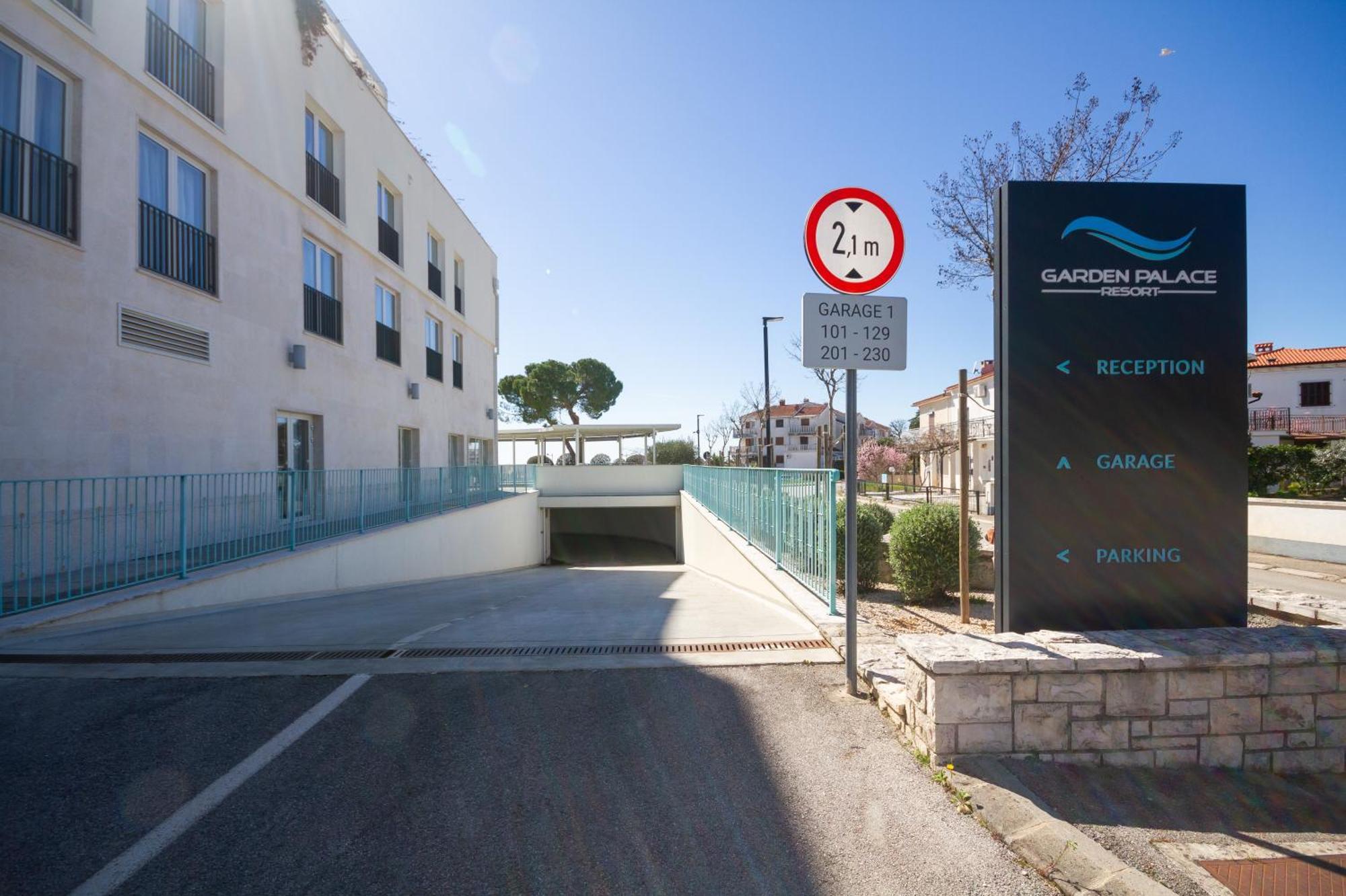 The Garden Palace Umag By Locap Group Luaran gambar