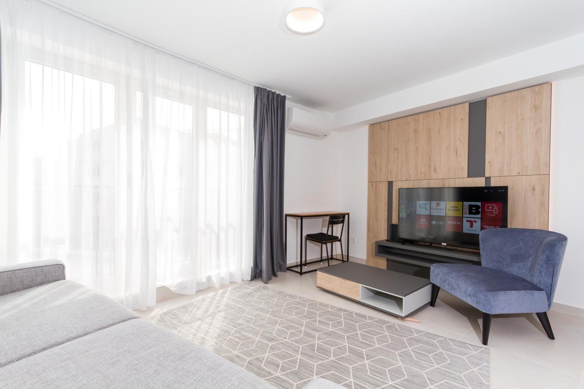 The Garden Palace Umag By Locap Group Bilik gambar